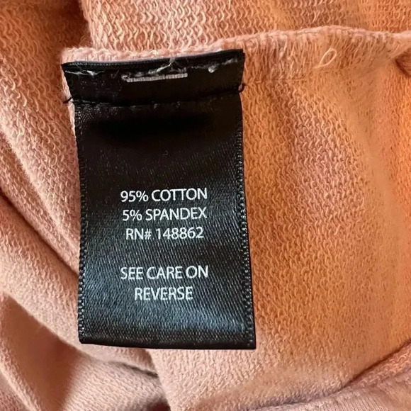 Torrid dusty pink pull on high waist shorts Size 2 - Picture 4 of 5